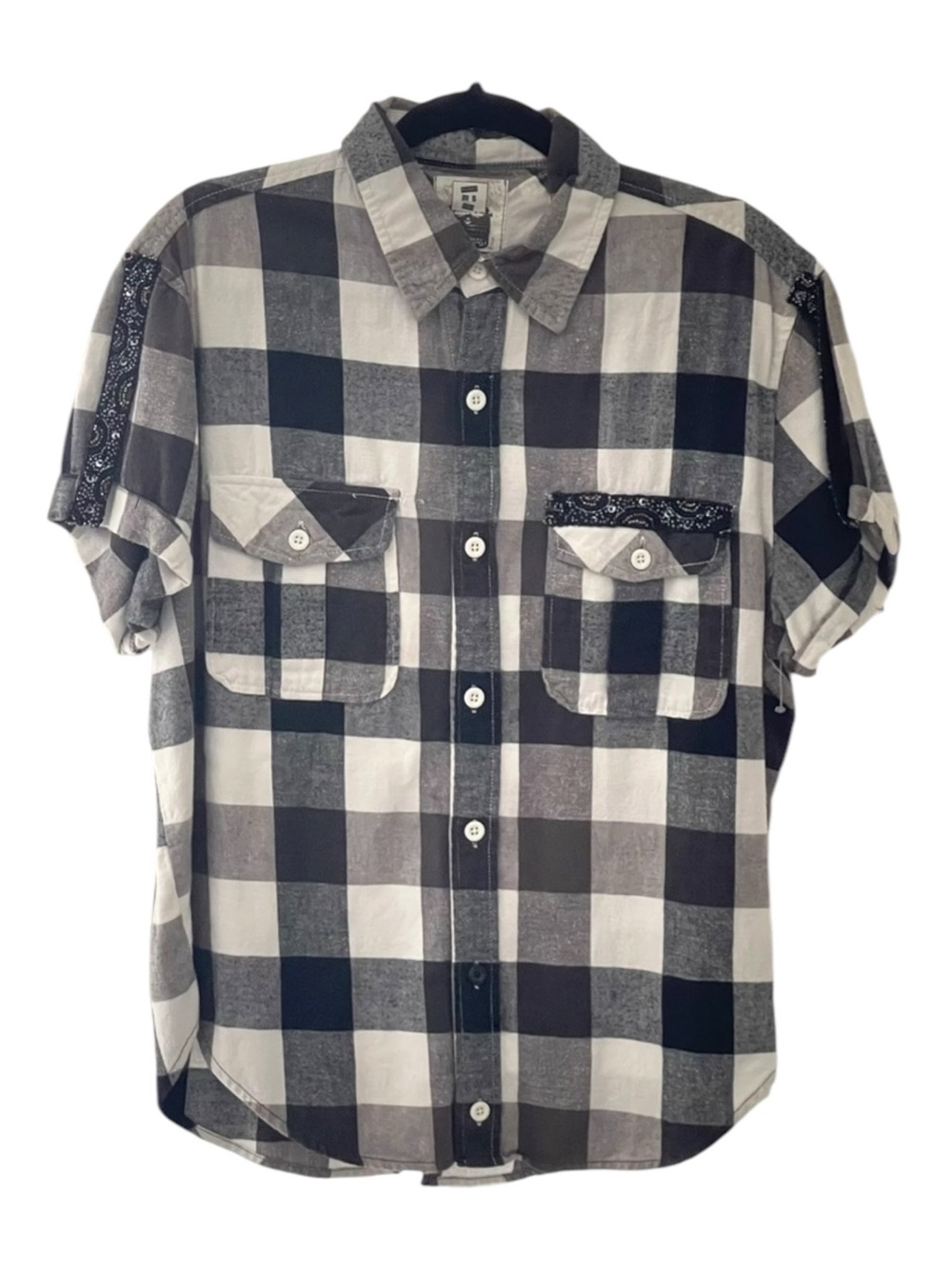 new LF Furst of a Kind 𖣴 Sequin Embellished Flannel Shirt 𖣴 Black Box Plaid 𖣴 OS - Picture 2 of 16
